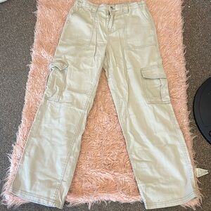 These are baggy khaki pants. They have not been worn once